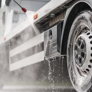 Ζητούνται υπάλληλοι σε πλυντήριο - λιπαντήριο φορτηγών στη Λαμία