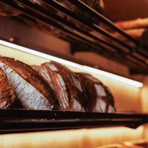 Σοκ σε φούρνο στη Λάρισα: 49χρονη σκοτώθηκε όταν τα μαλλιά της μπλέχτηκαν στο ζυμωτήριο