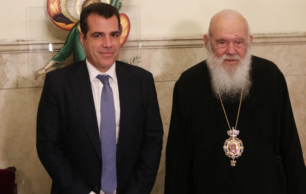 Συνάντηση Πλεύρη – Ιερώνυμου: «Επιλέγουμε τη συνεργασία με την Εκκλησία»