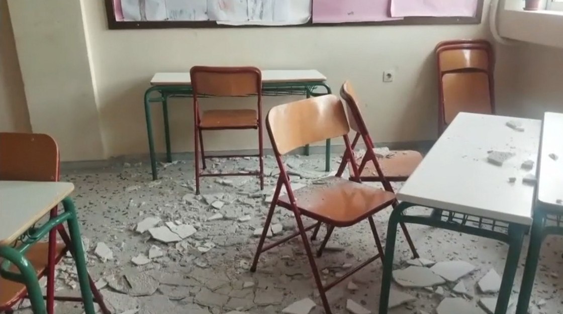 Πτώση σοβάδων σε σχολείο στο Πόρτο Ράφτη: «Μεμονωμένο συμβάν» το χαρακτήρισε ο δήμος Μαρκόπουλου Μεσογαίας