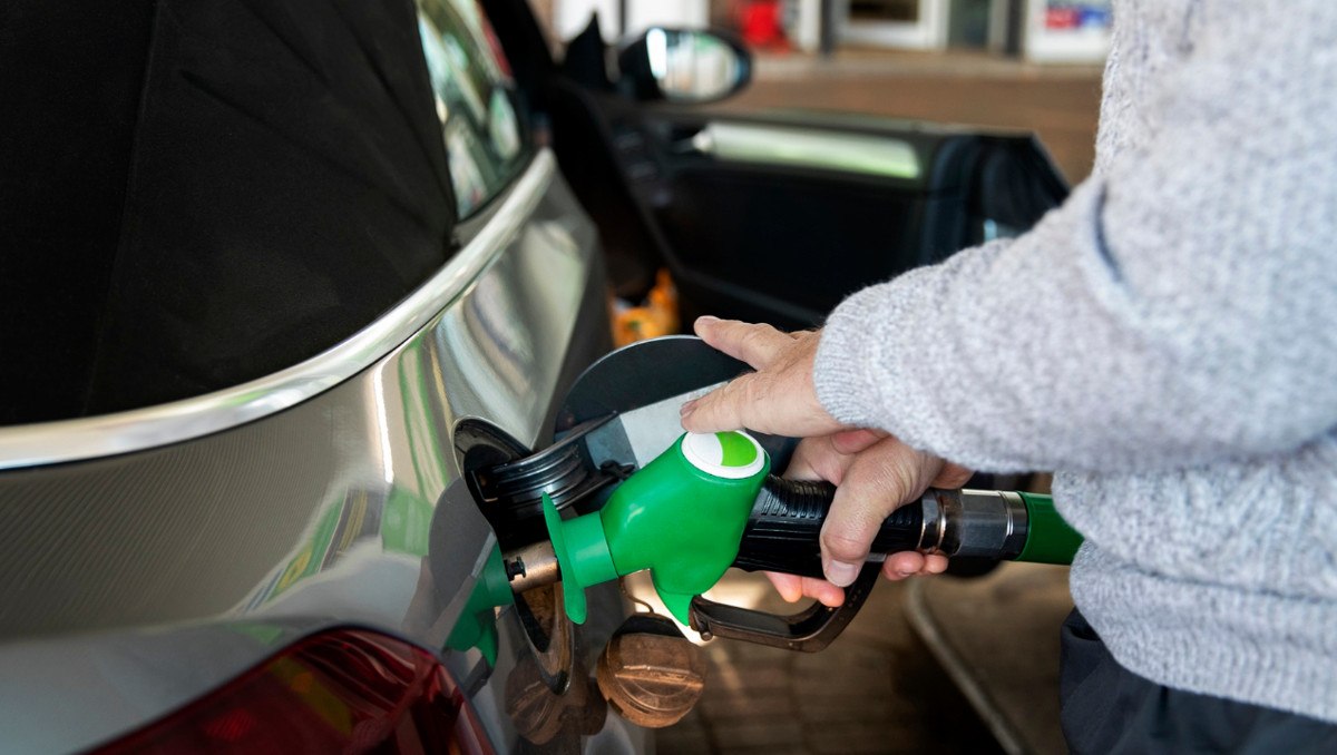 Ζητείται υπάλληλος σε πρατήριο υγρών καυσίμων - πλυντήριο