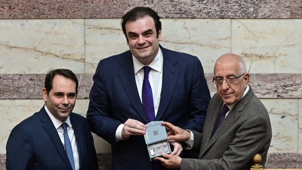 O Πιερρακάκης κατέθεσε τον προϋπολογισμό του 2026: Είναι ρεαλιστικός, κοινωνικός και αναπτυξιακός