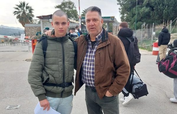 «Ήρωας και αθάνατος»: Η σπαρακτική ανάρτηση του πατέρα του 19χρονου Ραφαήλ που σκοτώθηκε από χειροβομβίδα