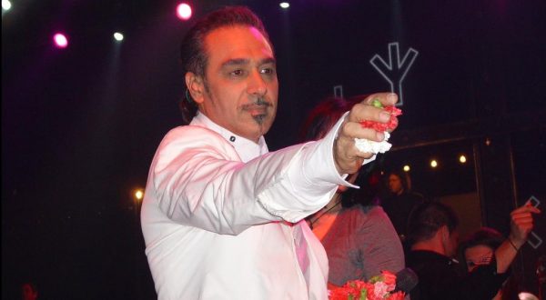 Πένθος για τον Νότη Σφακιανάκη - Πέθανε η σύζυγός του Κίλι