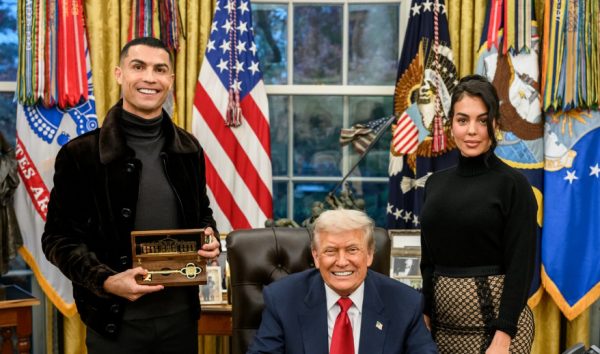 Κριστιάνο Ρονάλντο για τη συνάντηση με τον Ντόναλντ Τραμπ: «Εμπνέουμε τις νέες γενιές να χτίσουν το μέλλον με θάρρος και διαρκή ειρήνη»