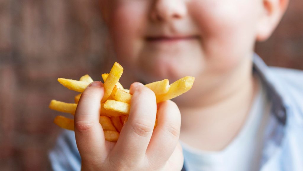 Ραγδαία αύξηση στην παιδική υπέρταση: Διπλασιάστηκαν τα περιστατικά μέσα σε 20 χρόνια