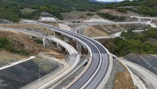 Ε65: Στο 87,7% η κατασκευή του βόρειου τμήματος - Δείτε βίντεο