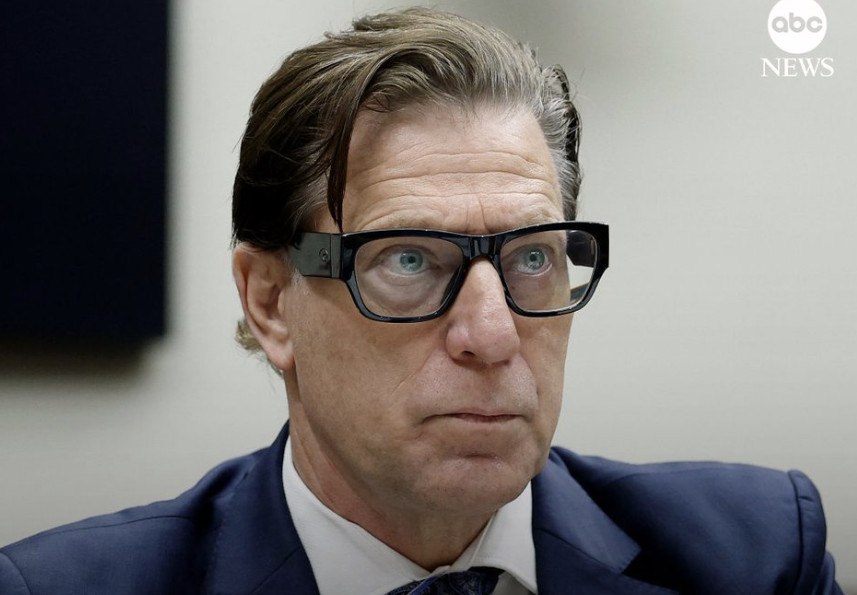 Παραιτήθηκε ο επικεφαλής της FEMA και εκλεκτός του Τραμπ, Ντέιβιντ Ρίτσαρντσον