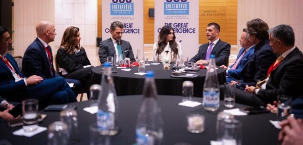 Κίμπερλι Γκιλφόιλ: Η Ελλάδα αναδεικνύεται σε δυναμικό κέντρο για την ενέργεια, την τεχνολογία και την καινοτομία – Η νέα ανάρτηση της Αμερικανίδας πρέσβη