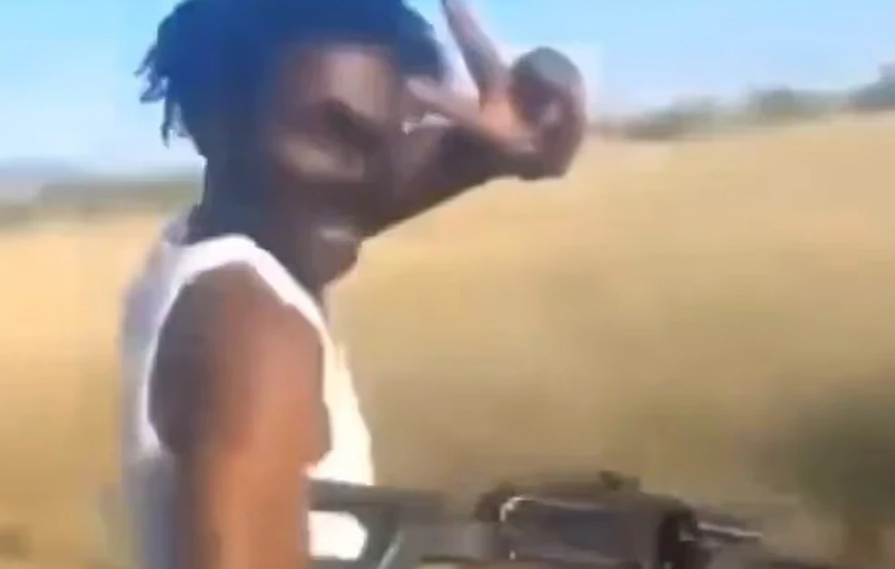 Απίστευτη φρίκη από τις σφαγές στο Σουδάν – Αντάρτες σκοτώνουν αθώους πολίτες γελώντας