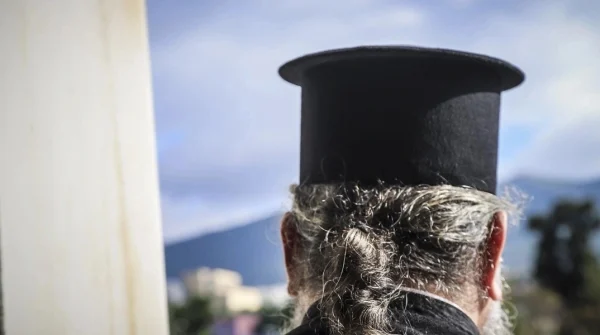 Θεσσαλονίκη: «Με κατήγγειλαν γιατί τους έπιασα να κλέβουν» λέει ο ιερέας που κατηγορείται για σεξουαλική παρενόχληση πέντε ανήλικων αγοριών