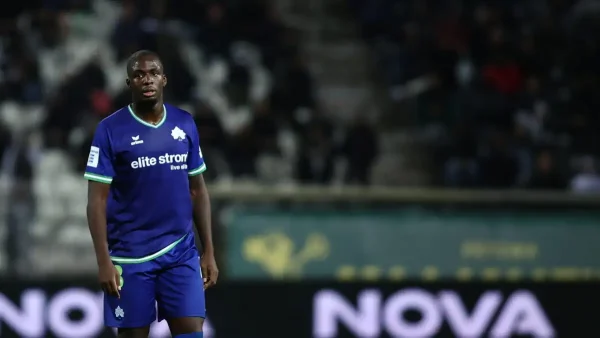 Ο Ανδρέας Τετέι έδωσε φανέλα του στον μικρό Γιαννάκη μετά το ΠΑΟΚ – Κηφισιά