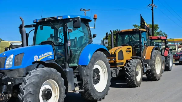 Οι αγρότες ανακοίνωσαν μπλόκα στις εθνικές οδούς – Κλείνουν λιμάνια και τελωνεία