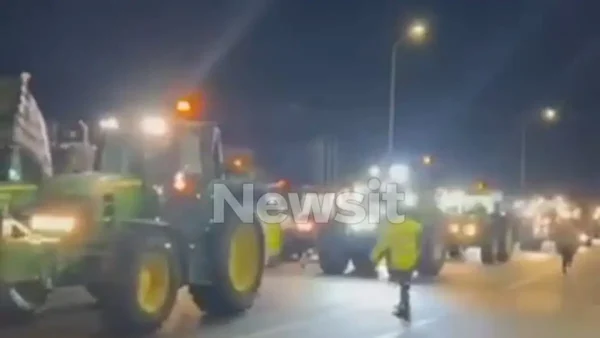 Εκατοντάδες τρακτέρ «πολιορκούν» το αεροδρόμιο Αλεξανδρούπολης ενόψει της επίσκεψης Μητσοτάκη την Τρίτη