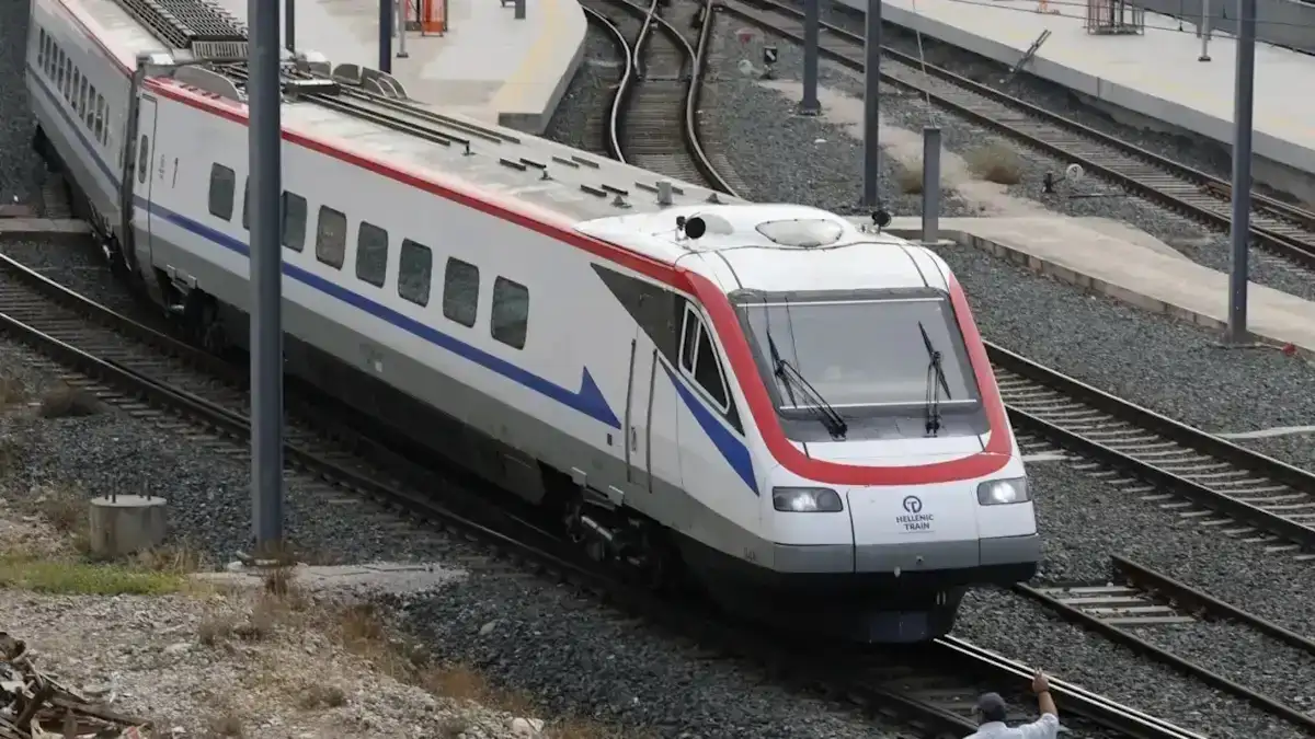 24ωρη απεργία των εργαζόμενων και των μηχανοδηγών της Hellenic Train στις 18 Νοεμβρίου