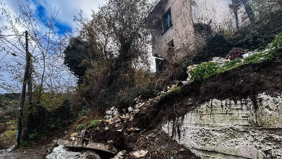 Κακοκαιρία: Σε κατάσταση έκτακτης ανάγκης περιοχές σε Ήπειρο και Καστοριά – Σπίτια κατέρρευσαν και έμειναν χωρίς νερό 2 χωριά στα Τζουμέρκα