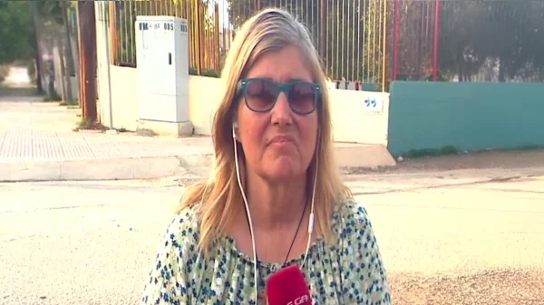 Η δασκάλα στο Λουτράκι έκανε σαχλαμάρες, λέει ο πατέρας της - «Δεν μπορεί να είναι τόσο γελοία, έγινε παρενόχληση»