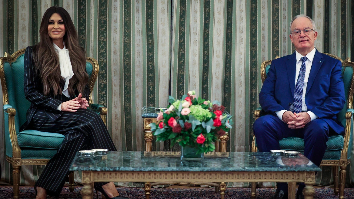 Πίσω από τις κλειστές πόρτες του Προεδρικού: Όσα ειπώθηκαν στα διαπιστευτήρια της Γκιλφόιλ