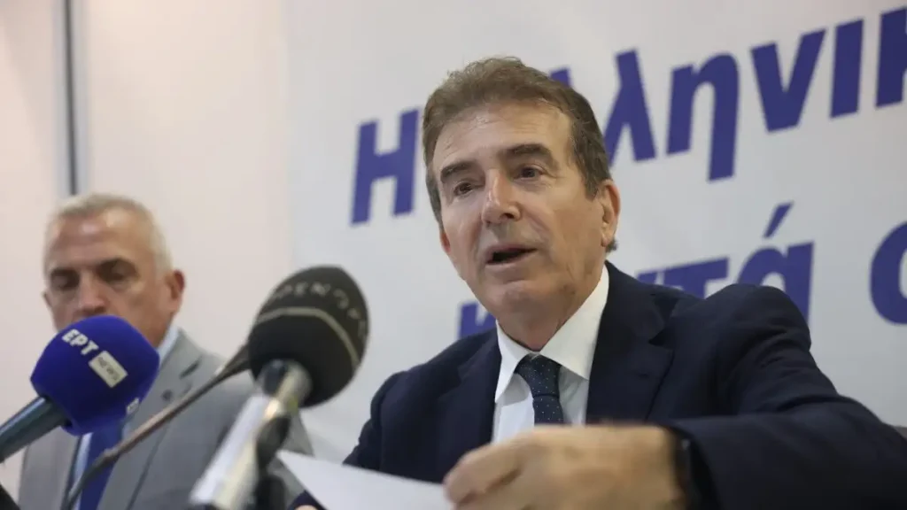 Στο 0,7% το ποσοστό των οδηγών που ξεπερνούν το όριο στο αλκοόλ, αυτό ειναι νίκη και σώζει ζωές, λέει ο Χρυσοχοΐδης