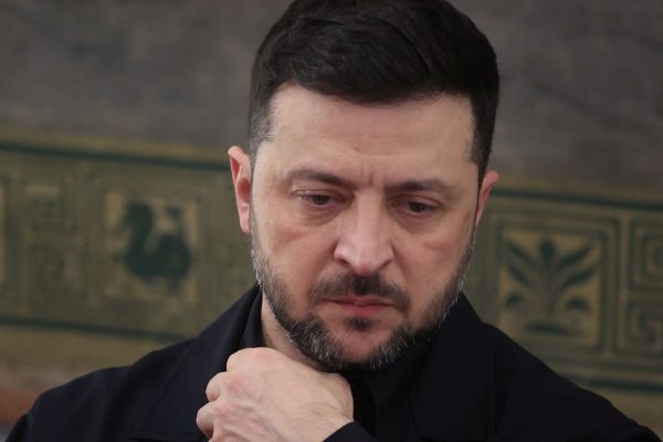 Επιστρέφει στο Κίεβο η αντιπροσωπεία των Ουκρανών, περιμένω ενημέρωση για τη συνέχεια, είπε ο Ζελένσκι - Οι αντιρρήσεις των Ευρωπαίων στο σχέδιο Τραμπ