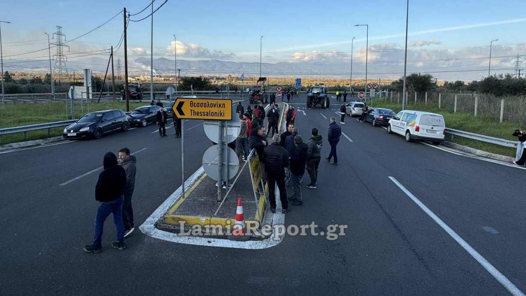 Άλλαξε ώρα το μπλόκο στους παραδρόμους του Μπράλου