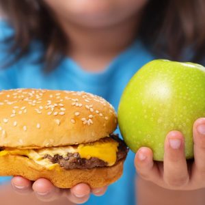 Το Πανεπιστήμιο Θεσσαλίας δημιουργεί και υποστηρίζει σχολεία-κόμβους κατά της παιδικής παχυσαρκίας