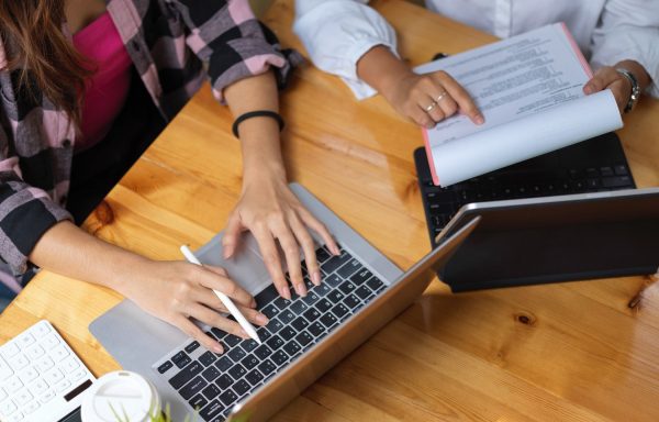 ΔΥΠΑ: Νέο πρόγραμμα 37 εκατ. ευρώ για τη στήριξη της νέας επιχειρηματικότητας ανέργων 18 με 29 ετών