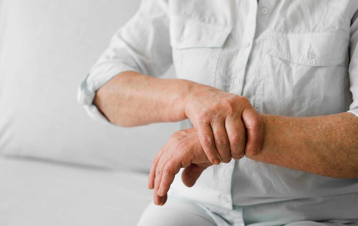 Νόσος Πάρκινσον: Η πρωτεΐνη – φύλακας για τους νευρώνες που αποτρέπει την εξέλιξη της πάθησης