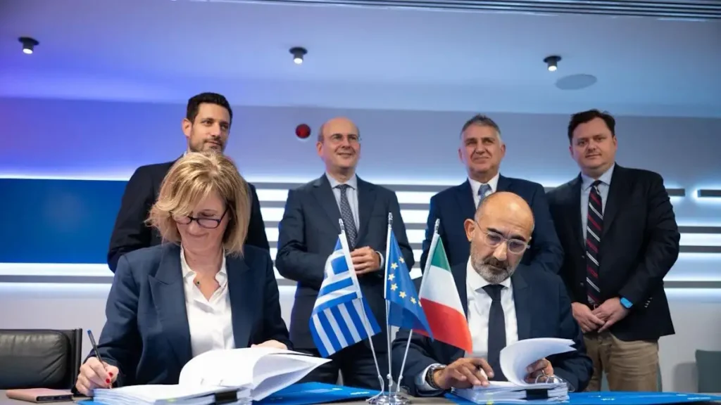 Hellenic Train: Υπογράφηκε η παραγγελία για 23 νέα τρένα συνολικής επένδυσης 420 εκατ. ευρώ – Έως το 2027 τα πρώτα δρομολόγια