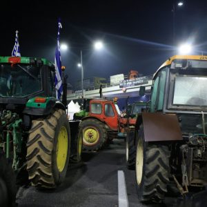 Στάση αναμονής από τους αγροτοσυνδικαλιστές, περιμένουν εξειδίκευση των δεσμεύσεων Τσιάρα για να προσέλθουν σε διάλογο