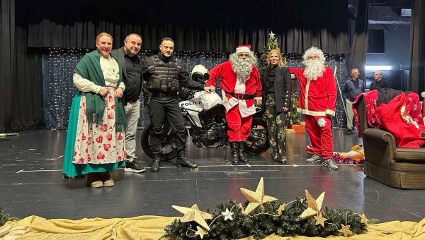 «Άγιος Βασίλης ή Γιατρός;»: Η γιορτή για τα παιδιά των αστυνομικών της Φθιώτιδας