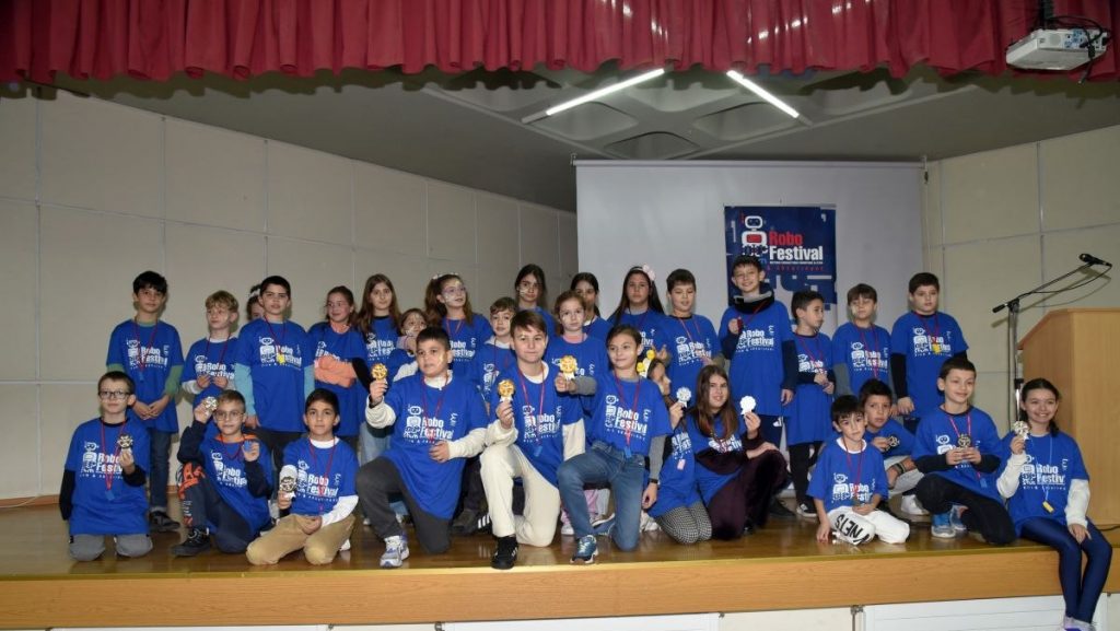 Με επιτυχία ολοκληρώθηκε το 6ο Φεστιβάλ Εκπαιδευτικής Ρομποτικής  στη Λαμία