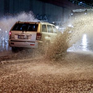 Κακοκαιρία Byron: Βροχές μεγάλης έντασης και διάρκειας θα χτυπήσουν 8 περιοχές – Επικαιροποιήθηκε ξανά το έκτακτο δελτίο