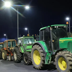 Οι αγρότες αποφασίζουν για τις επόμενες κινήσεις τους -Την Τρίτη η απάντηση στην πρόσκληση της κυβέρνησης για διάλογο