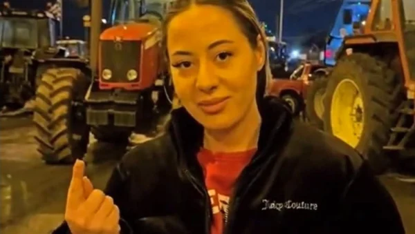 Νεαρή αγρότισσα στα μπλόκα: «Δίνω 16 κιλά στάρι για να πάρω έναν καφέ» (ΒΙΝΤΕΟ)