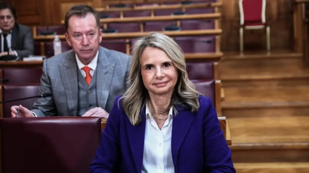 Εξεταστική για τον ΟΠΕΚΕΠΕ: Συλληφθείς στην Κρήτη κουμπάρος του Ανδρουλάκη, λέει ο Λαζαρίδης – Στέλεχος της ΝΔ ο αρχηγός, απαντά η Αποστολάκη