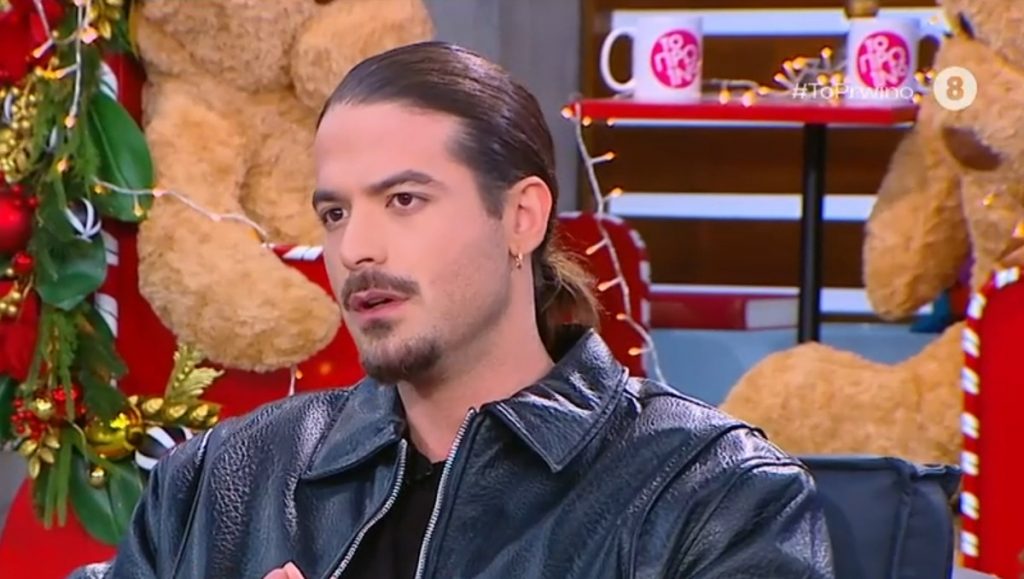 Άρης Μουγκοπέτρος - "Το χέρι το φοράω τρεις μέρες - Θα επιστρέψω στη δουλειά μου" - Όσα είπε για την περιπέτειά του