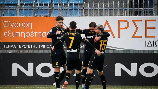 Αστέρας Τρίπολης – Άρης 0-1: «Απόδραση» με αυτογκόλ για τους «κίτρινους» στη Super League