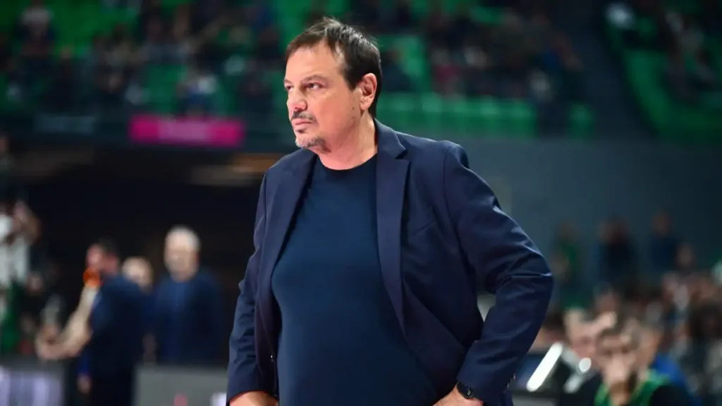 Ο Αταμάν αποθέωσε τον Όσμαν: «Έκανε απίθανο ματς»