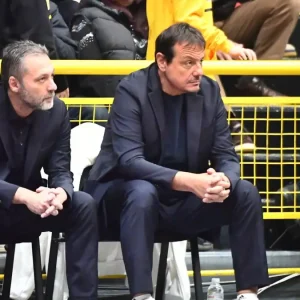 Εργκίν Αταμάν: «Αδύναμοι ακόμη οι Όσμαν και Φαρίντ αλλά θα είναι έτοιμοι για το Παναθηναϊκός – Ολυμπιακός, όπως και ο Σλούκας»