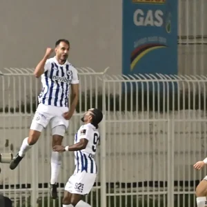 Ατρόμητος – ΠΑΟΚ 2-0: Σταυρόπουλος και Φαν Φέερτ έριξαν τους Θεσσαλονικείς στην τρίτη θέση της Super League