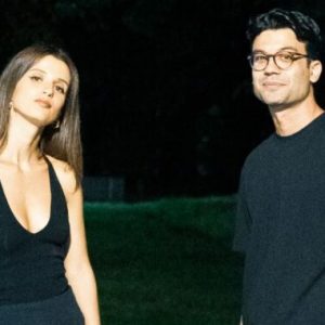 Δημήτρης Μπάκουλης και Αλεξάνδρα Γκουντούλια “Ντουετάκι” στις 20 Δεκεμβρίου στη “Χώρα”