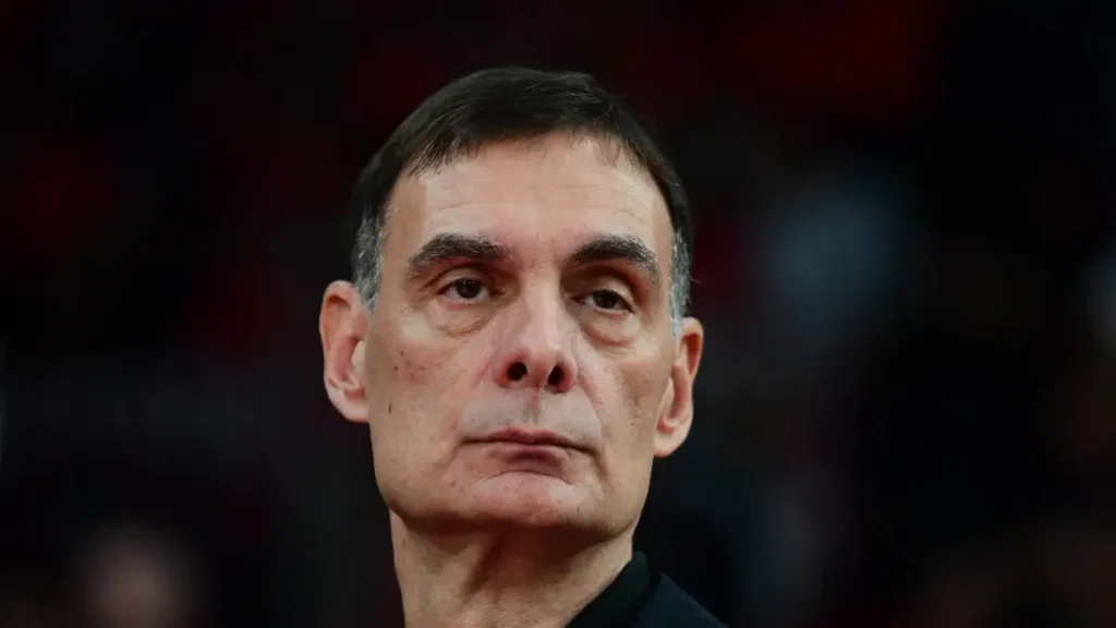 Μπαρτζώκας: Όνειρο ζωής να προπονήσω τον Ολυμπιακό, είμαι φίλος της ομάδας από μικρό παιδί