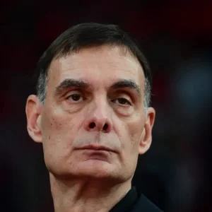 Μπαρτζώκας: Όνειρο ζωής να προπονήσω τον Ολυμπιακό, είμαι φίλος της ομάδας από μικρό παιδί