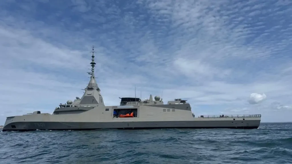 Φρεγάτα «Belharra»: Σήμερα υψώνεται η ελληνική σημαία στον «Κίμωνα» και παραδίδεται στο Πολεμικό Ναυτικό