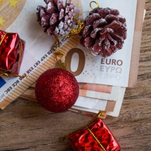 Δώρο Χριστουγέννων: Πότε ξεκινά η πληρωμή του, ποια είναι η τελευταία ημέρα καταβολής