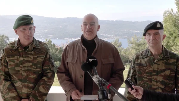 Ο Δένδιας απαντά στο τουρκικό υπουργείο Άμυνας: Η Ελλάδα δεν απειλεί αλλά είναι αποφασισμένη να υπερασπιστεί τα κυριαρχικά της δικαιώματα