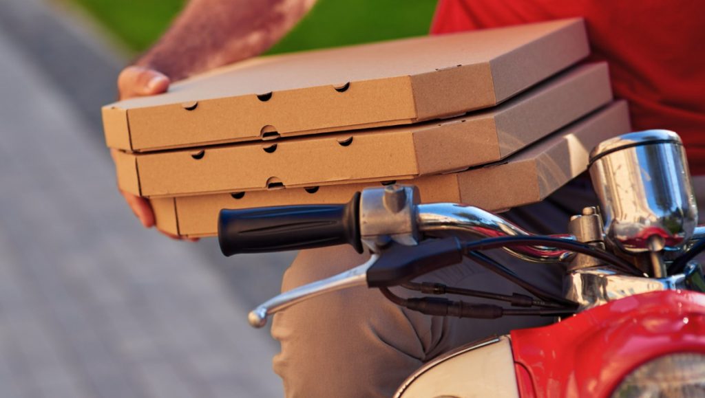 Η American Pizza αναζητά διανομείς