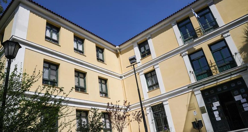 Φοινικούντα: Οδηγούνται στην Ευελπίδων οι δύο συλληφθέντες για τη δολοφονία του ιδιοκτήτη του κάμπινγκ