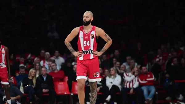 Ο Εβάν Φουρνιέ αποκάλυψε την αγαπημένη του ταινία για τα Χριστούγεννα